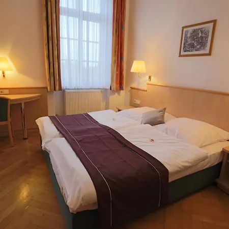 Hotel Restaurant Hambacher Winzer