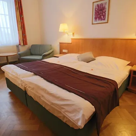 Hotel Restaurant Hambacher Winzer