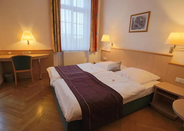 Hotel Restaurant Hambacher Winzer